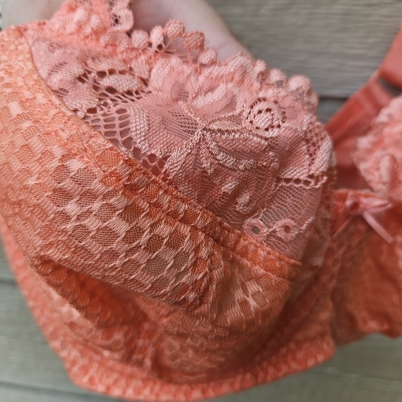 Fit Fully Yours Serena lace multi-part underwire bra in Fusion Coral 30G - Picture 2 of 5